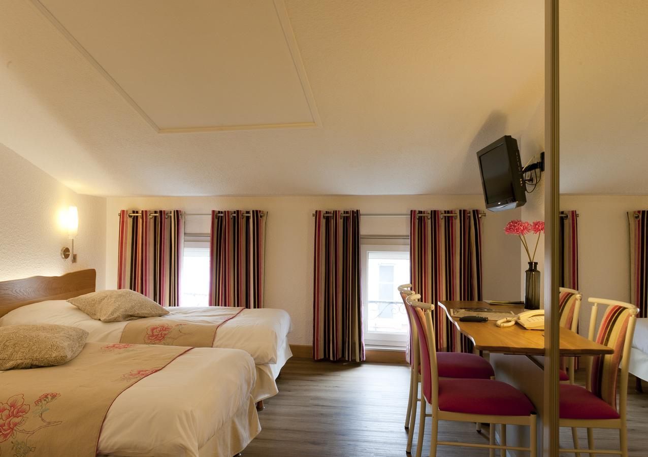 Logis Le Cheval Rouge Sainte-Menehould Quarto foto