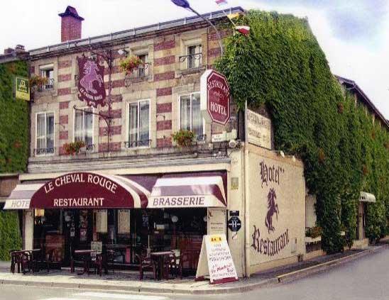 Logis Le Cheval Rouge Sainte-Menehould Exterior foto